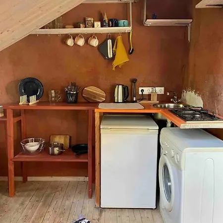 Peaceful Retreat In An Ecological شقة
